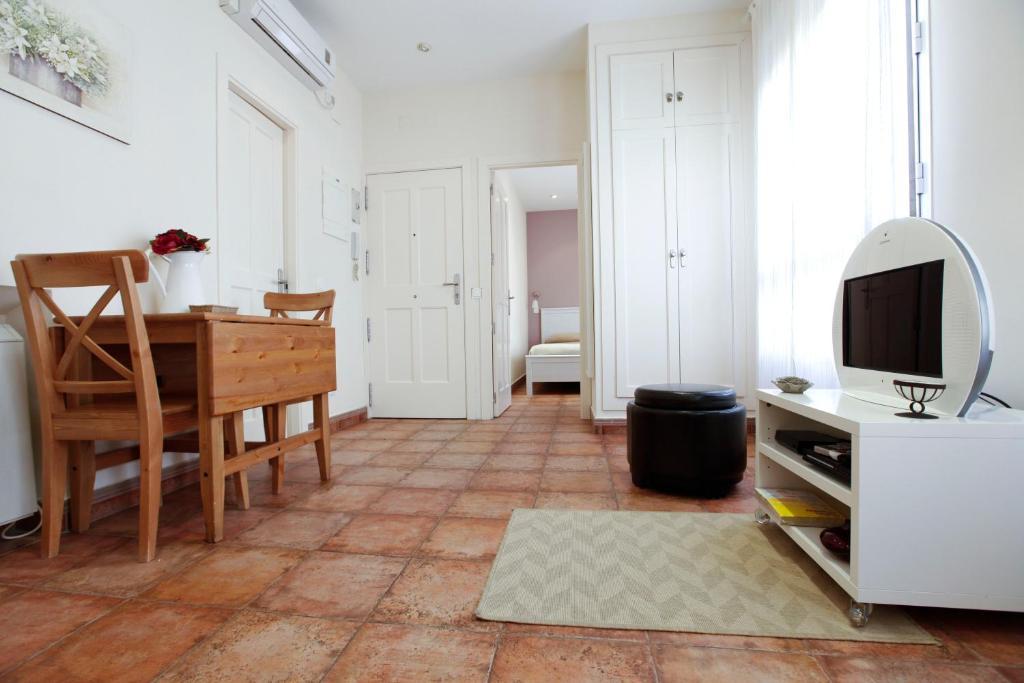 Apartamento Tirso De Molina 马德里 客房 照片